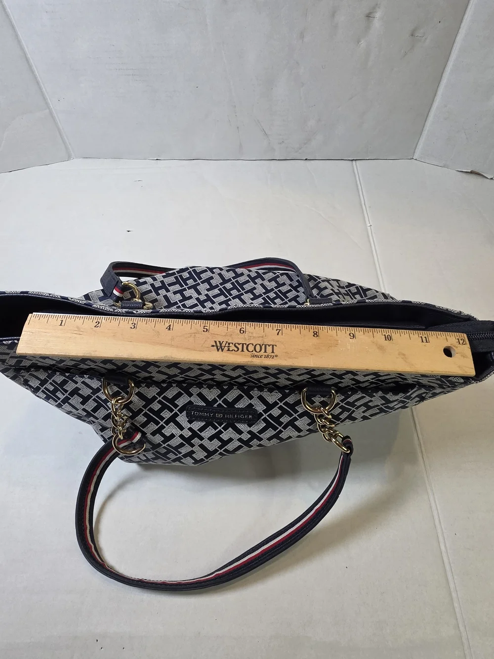 Tommy Hilfiger Monogram Jaquard Tote Geometric Shoulder Straps Gold Chain Accent